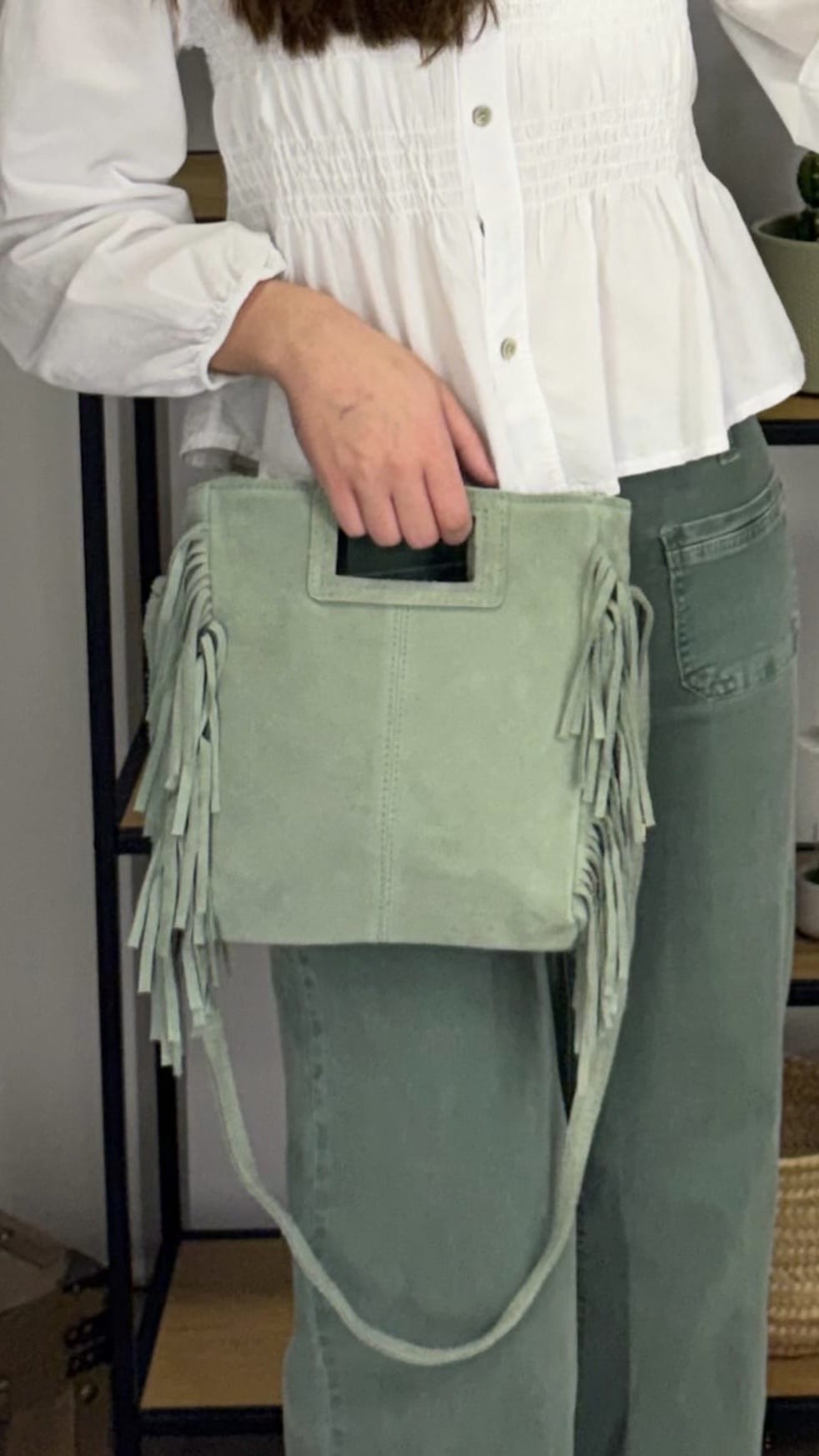 996214DB-90CD-4AB6-9E46-DCBF2C2611B5